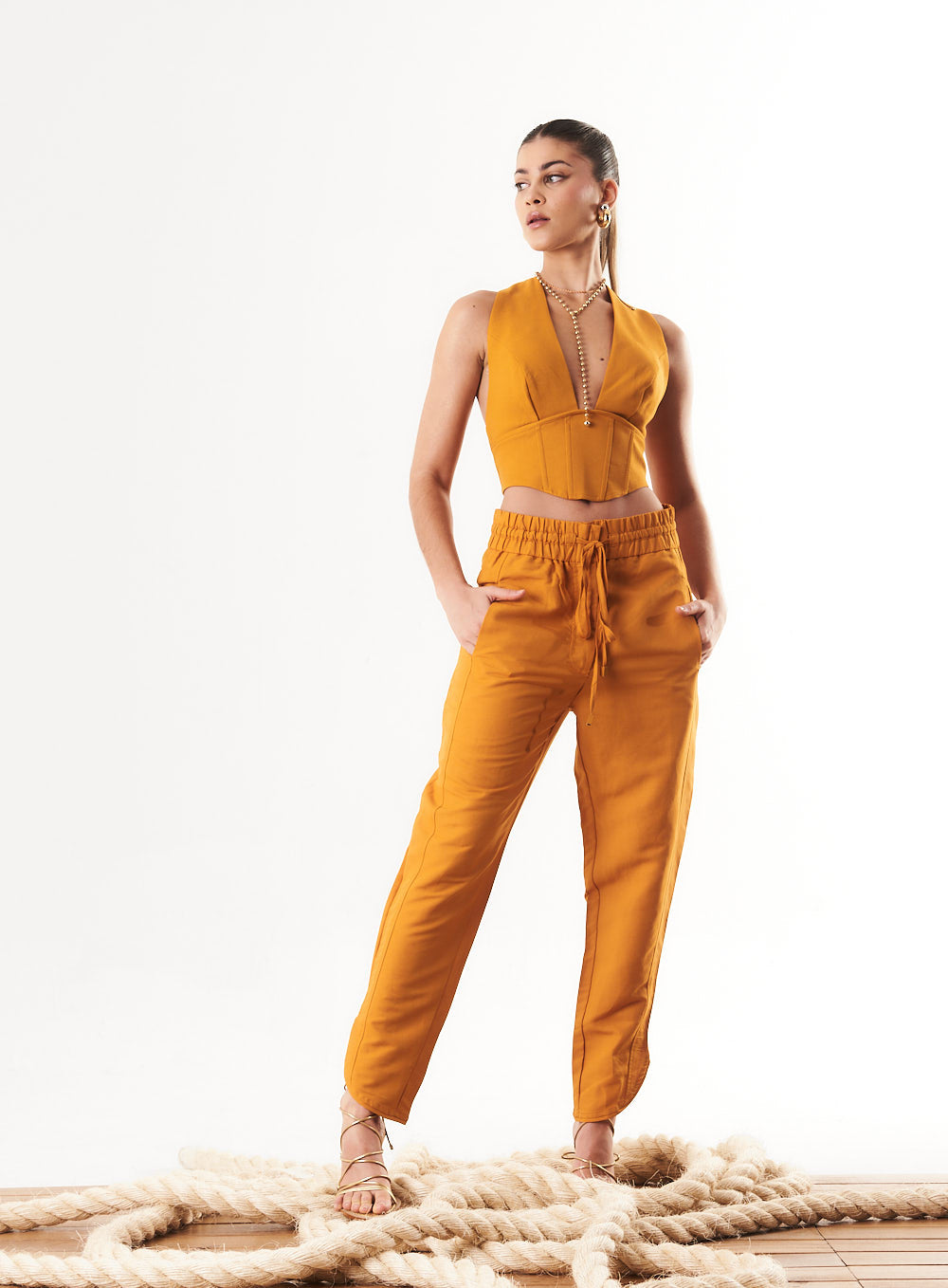 PANTS OPEN