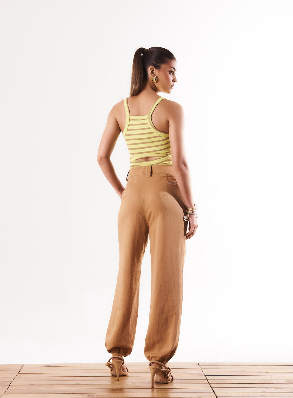 PANTS OPEN