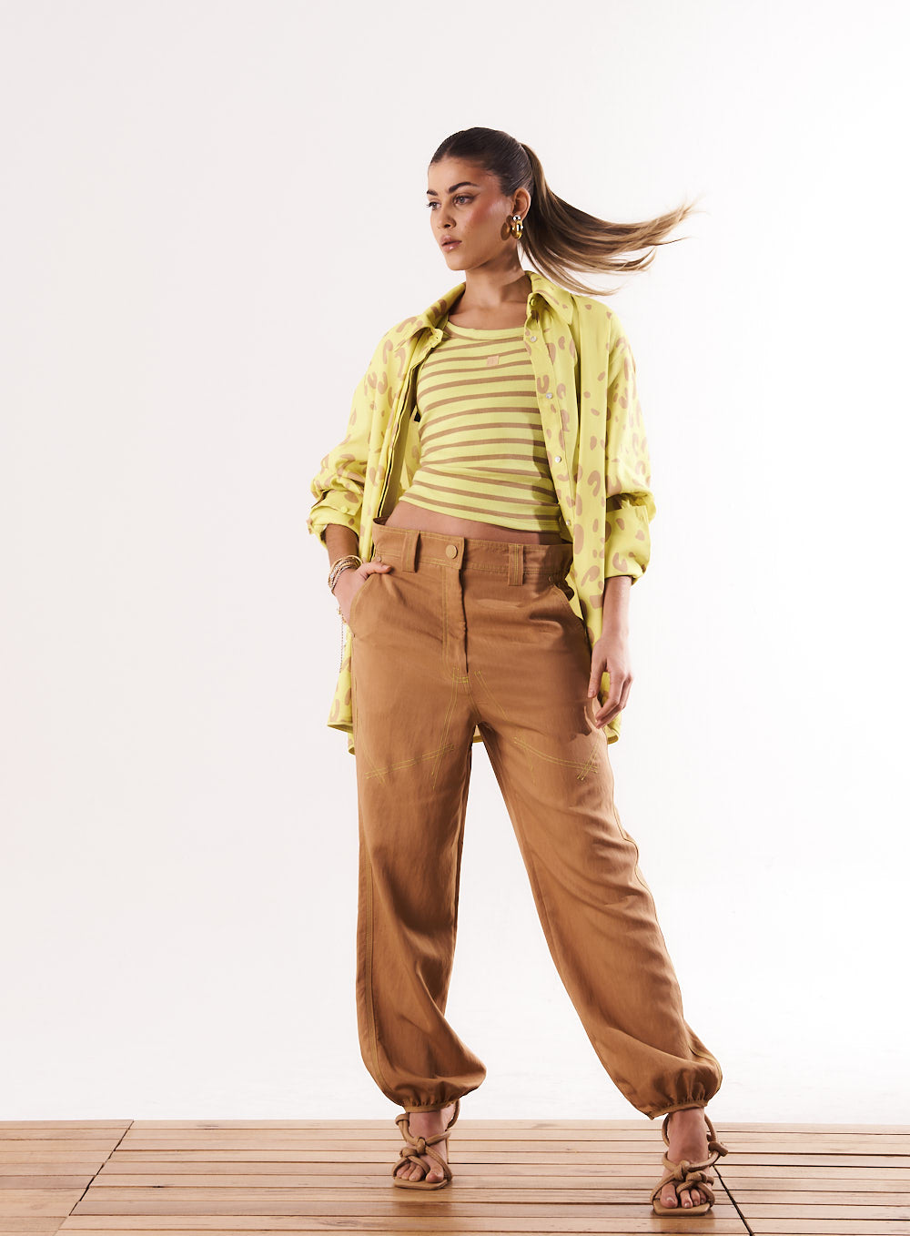 PANTS OPEN